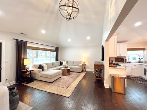 Tiny photo for 5320 S Madison Avenue, Countryside, IL 60525 (MLS # 12639785)