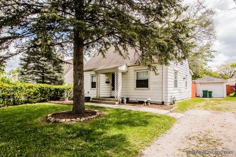 Photo of 1222 Cleveland Street, Lockport, IL 60441 (MLS # 12635331)
