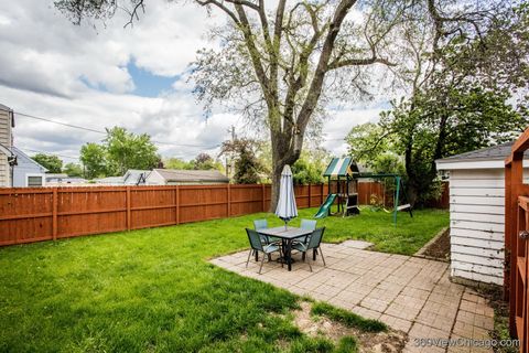 Tiny photo for 1222 Cleveland Street, Lockport, IL 60441 (MLS # 12635331)