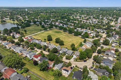 Tiny photo for 1841 Grosse Pointe Circle, Hanover Park, IL 60133 (MLS # 12719889)