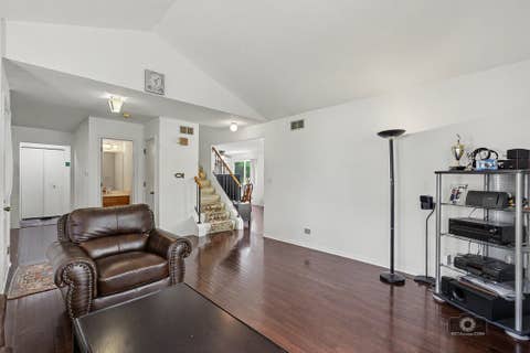Tiny photo for 1841 Grosse Pointe Circle, Hanover Park, IL 60133 (MLS # 12719889)