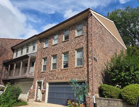 Tiny photo for 245 Stone Manor Circle, Batavia, IL 60510 (MLS # 12501809)