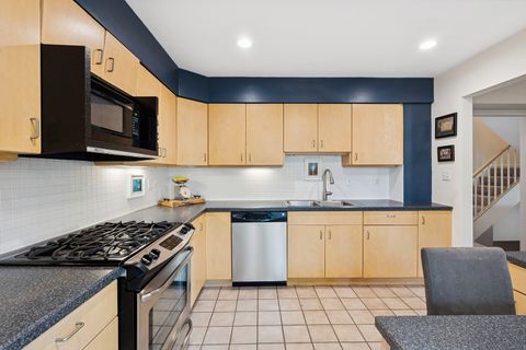 Tiny photo for 245 Stone Manor Circle, Batavia, IL 60510 (MLS # 12501809)