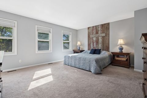 Tiny photo for 245 Stone Manor Circle, Batavia, IL 60510 (MLS # 12501809)