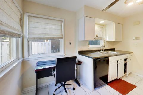 Tiny photo for 458 W Alma Street, Elmhurst, IL 60126 (MLS # 12616032)