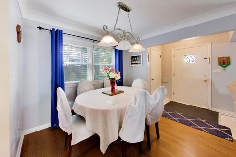 Tiny photo for 458 W Alma Street, Elmhurst, IL 60126 (MLS # 12616032)