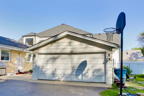 Tiny photo for 458 W Alma Street, Elmhurst, IL 60126 (MLS # 12616032)