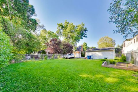 Tiny photo for 458 W Alma Street, Elmhurst, IL 60126 (MLS # 12616032)