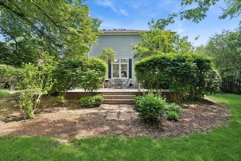 Tiny photo for 72 Julie Lane, Vernon Hills, IL 60061 (MLS # 12641324)