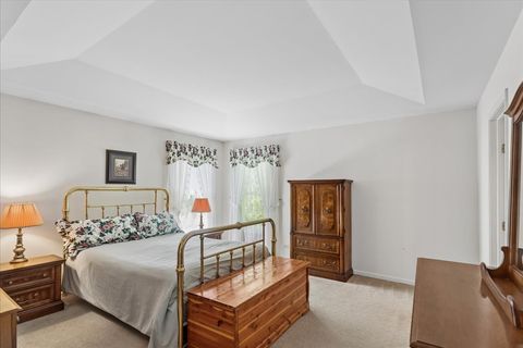 Tiny photo for 72 Julie Lane, Vernon Hills, IL 60061 (MLS # 12641324)