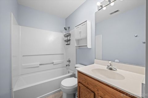 Tiny photo for 4141 Oak Tree Lane, Plainfield, IL 60586 (MLS # 12428922)