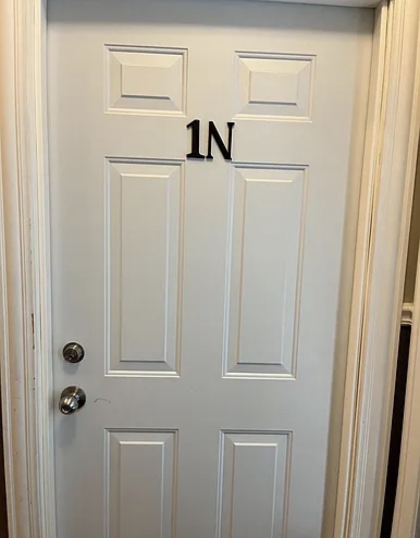 2310 W Grand Avenue 1N