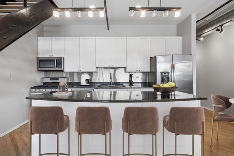 Tiny photo for 843 W Adams Street #711, Chicago, IL 60607 (MLS # 12665138)