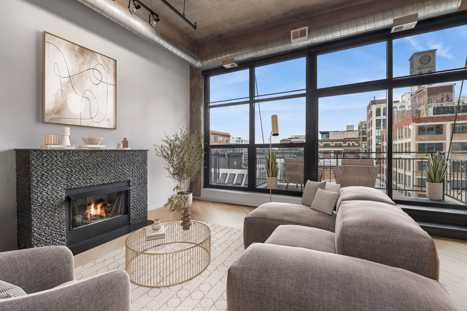 843 W Adams Street 711