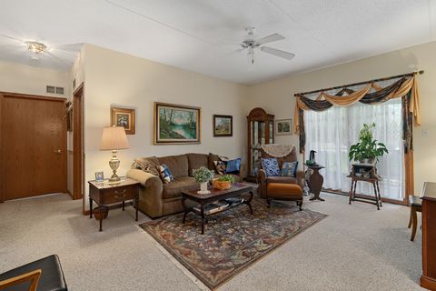 Tiny photo for 18431 Pine Cone Drive #1, Tinley Park, IL 60477 (MLS # 12440276)