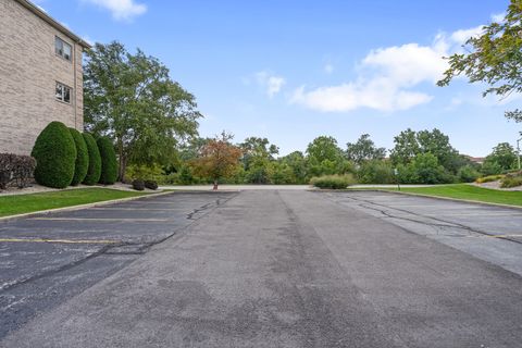 Tiny photo for 18431 Pine Cone Drive #1, Tinley Park, IL 60477 (MLS # 12440276)
