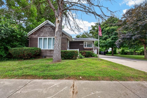 Tiny photo for 1406/1408 S East Street, Bloomington, IL 61701 (MLS # 12712554)
