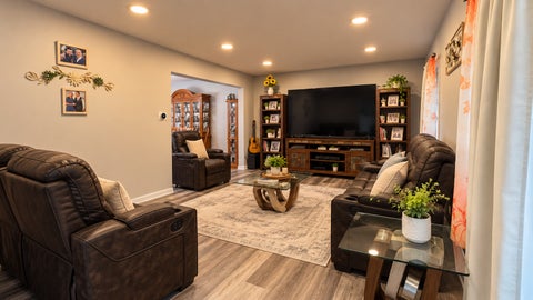 Tiny photo for 2205 JORDAN Lane, Elgin, IL 60123 (MLS # 12789922)
