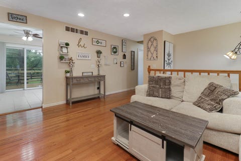 Tiny photo for 103 N Bayberry Court, Bloomington, IL 61704 (MLS # 12702308)