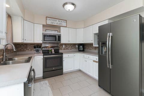 Tiny photo for 103 N Bayberry Court, Bloomington, IL 61704 (MLS # 12702308)