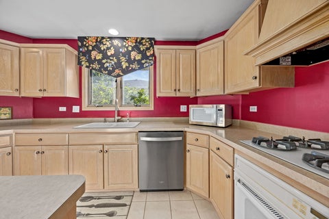 Tiny photo for 26208 W Lauren Drive, Channahon, IL 60410 (MLS # 12781385)