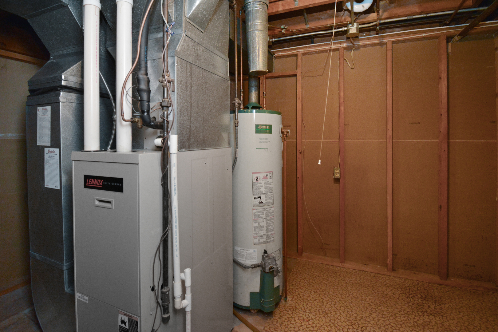 Normal, Illinois 61761, United States, 3 Bedrooms Bedrooms, ,2 BathroomsBathrooms,Residential,Active,242807