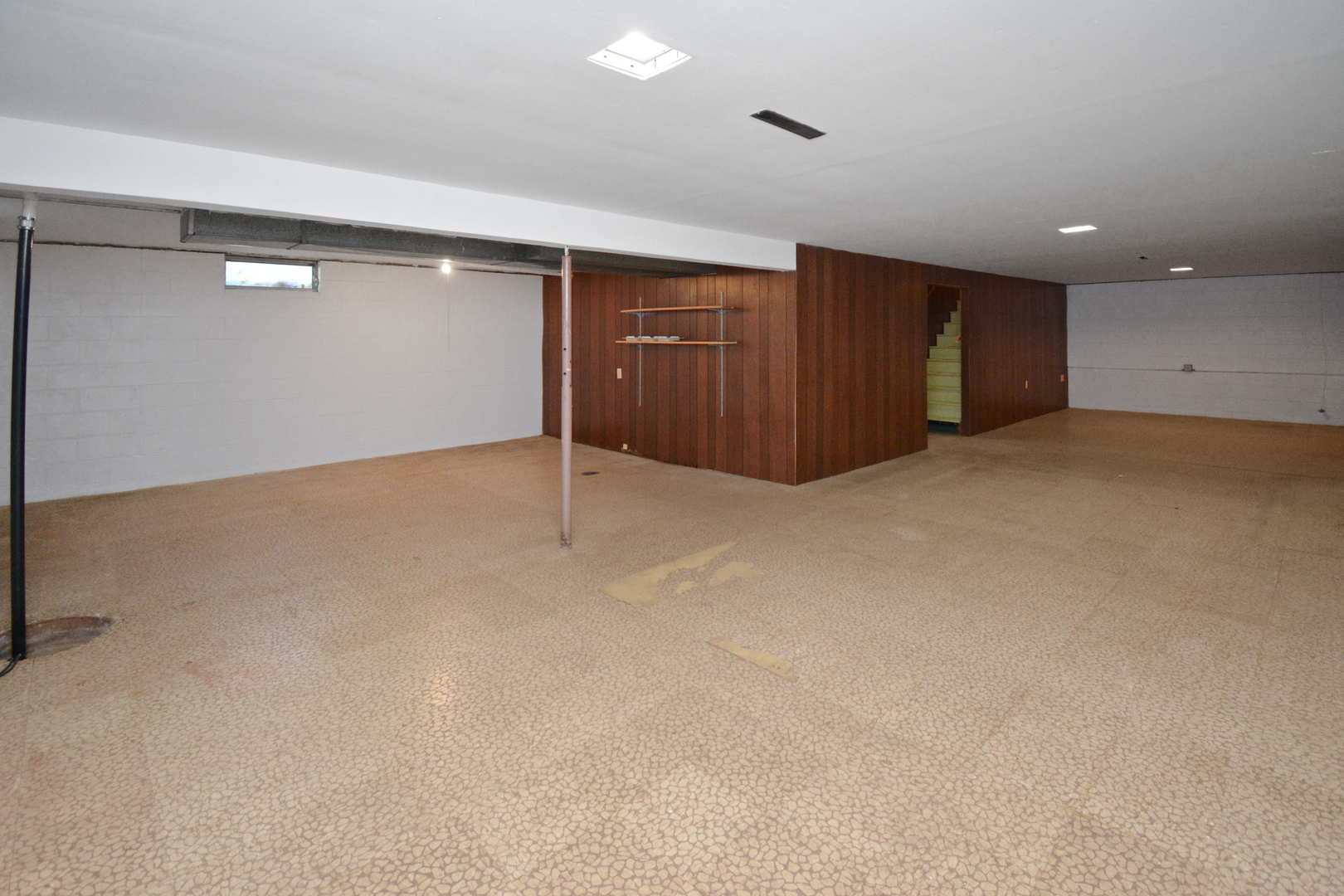 Normal, Illinois 61761, United States, 3 Bedrooms Bedrooms, ,2 BathroomsBathrooms,Residential,Active,242807