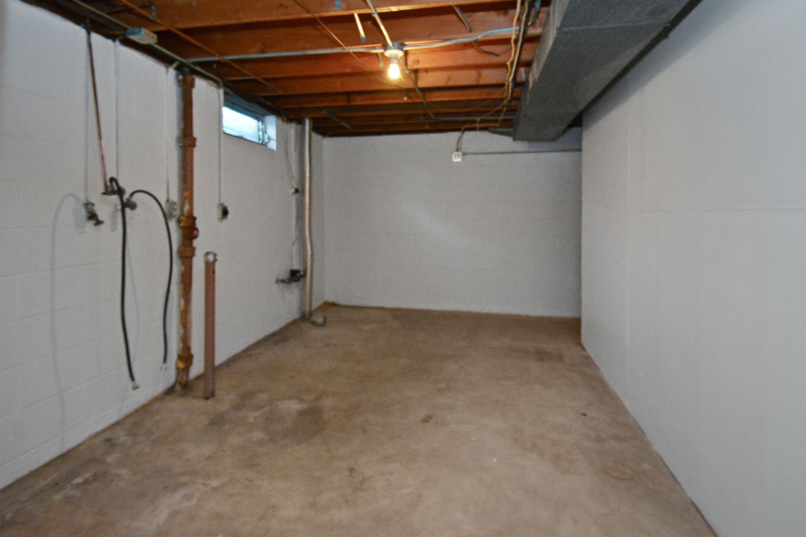 Normal, Illinois 61761, United States, 3 Bedrooms Bedrooms, ,2 BathroomsBathrooms,Residential,Active,242807