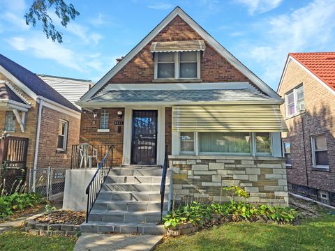 Photo of 4544 S Homan Avenue, Chicago, IL 60632 (MLS # 12500008)