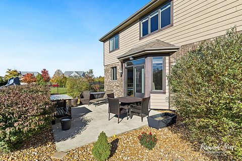 Tiny photo for 11453 Falls View Way, Frankfort, IL 60423 (MLS # 12506990)