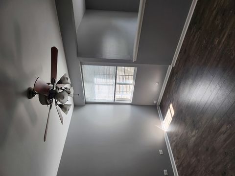 Tiny photo for 316 E Victoria Circle #316, North Aurora, IL 60542 (MLS # 12464976)