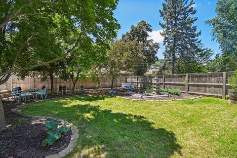 Tiny photo for 107 W Orchard Place, Mount Prospect, IL 60056 (MLS # 12679512)
