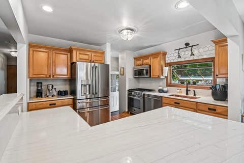 Tiny photo for 107 W Orchard Place, Mount Prospect, IL 60056 (MLS # 12679512)
