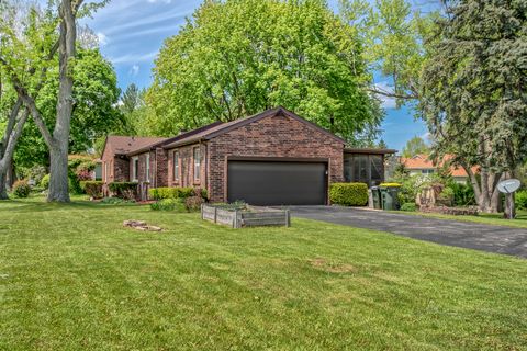 Tiny photo for 547 Reese Avenue, East Dundee, IL 60118 (MLS # 12643426)