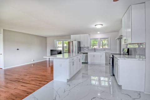 Tiny photo for 547 Reese Avenue, East Dundee, IL 60118 (MLS # 12643426)