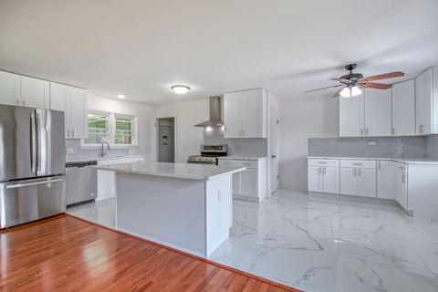 Tiny photo for 547 Reese Avenue, East Dundee, IL 60118 (MLS # 12643426)