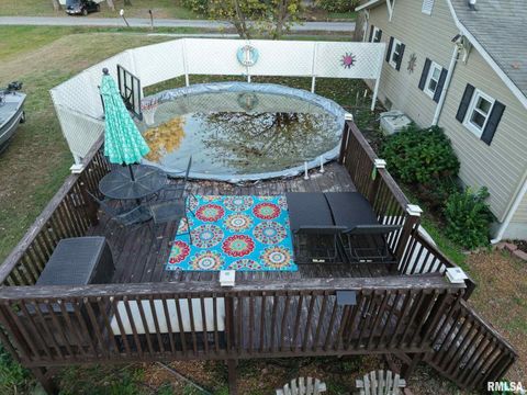 Tiny photo for 601 FRANKLIN Avenue, West Frankfort, IL 62896 (MLS # EB460349)