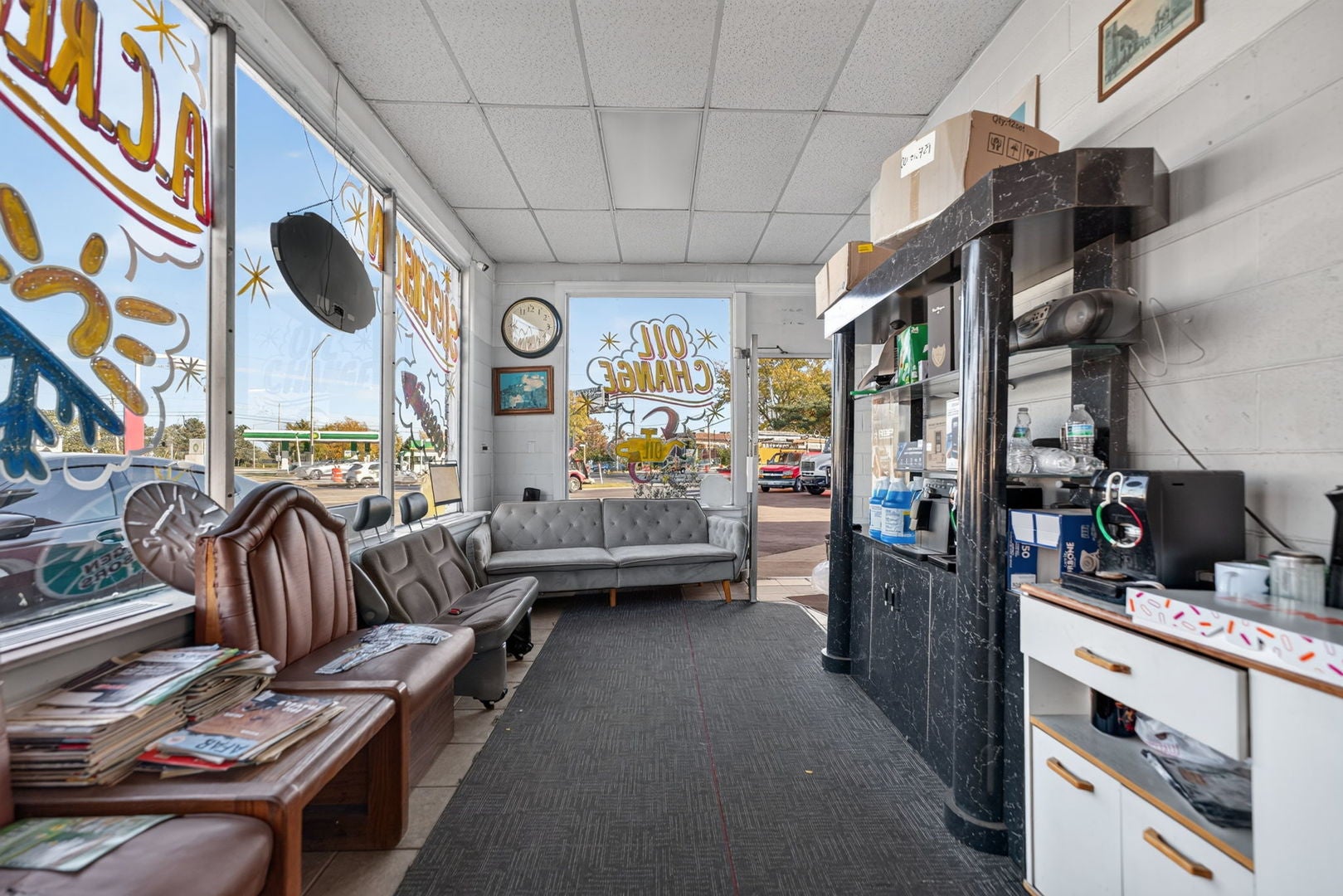 1701 Algonquin Road