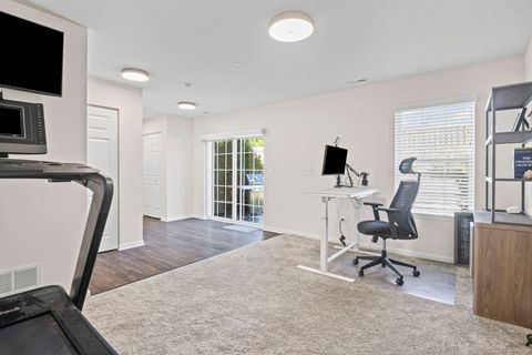 Tiny photo for 2548 Huntleigh Lane, Woodridge, IL 60517 (MLS # 12515580)