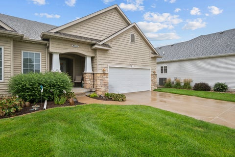 Tiny photo for 4046 Charles Court #0, Bettendorf, IA 52722 (MLS # 12744542)