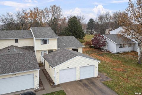 Tiny photo for 3161 WILLOWWOOD Drive, Bettendorf, IA 52722 (MLS # QC4269580)