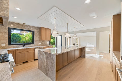 Tiny photo for 1400 Kingsport Court, Northbrook, IL 60062 (MLS # 12759205)