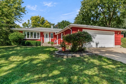Tiny photo for 804 Bratton Avenue, Marseilles, IL 61341 (MLS # 12770776)