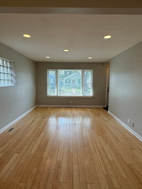 Tiny photo for 4221 Wenonah Avenue, Stickney, IL 60402 (MLS # 12729888)