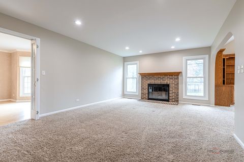 Tiny photo for 383 Barn Swallow Lane, Vernon Hills, IL 60061 (MLS # 12622039)