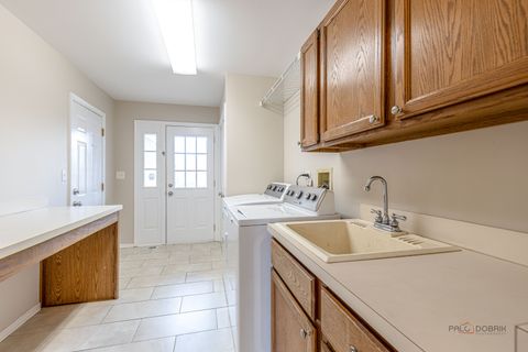 Tiny photo for 383 Barn Swallow Lane, Vernon Hills, IL 60061 (MLS # 12622039)