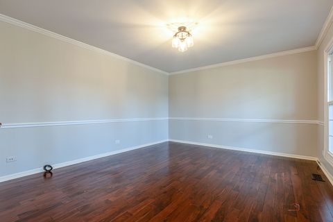 Tiny photo for 383 Barn Swallow Lane, Vernon Hills, IL 60061 (MLS # 12622039)