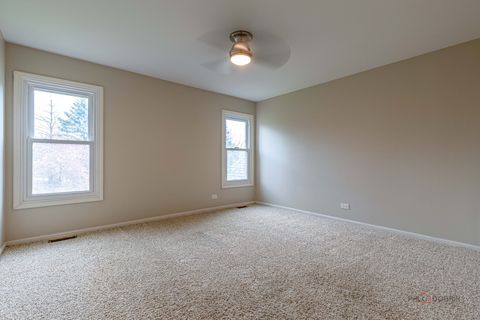 Tiny photo for 383 Barn Swallow Lane, Vernon Hills, IL 60061 (MLS # 12622039)