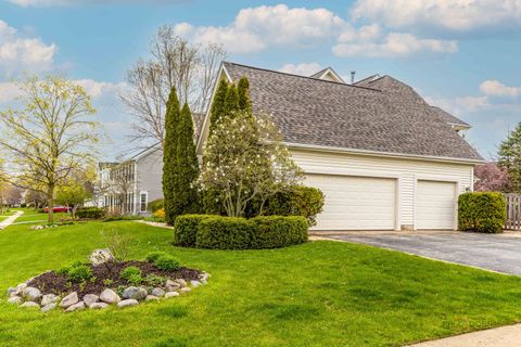 Tiny photo for 383 Barn Swallow Lane, Vernon Hills, IL 60061 (MLS # 12622039)