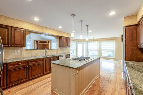 Tiny photo for 383 Barn Swallow Lane, Vernon Hills, IL 60061 (MLS # 12622039)
